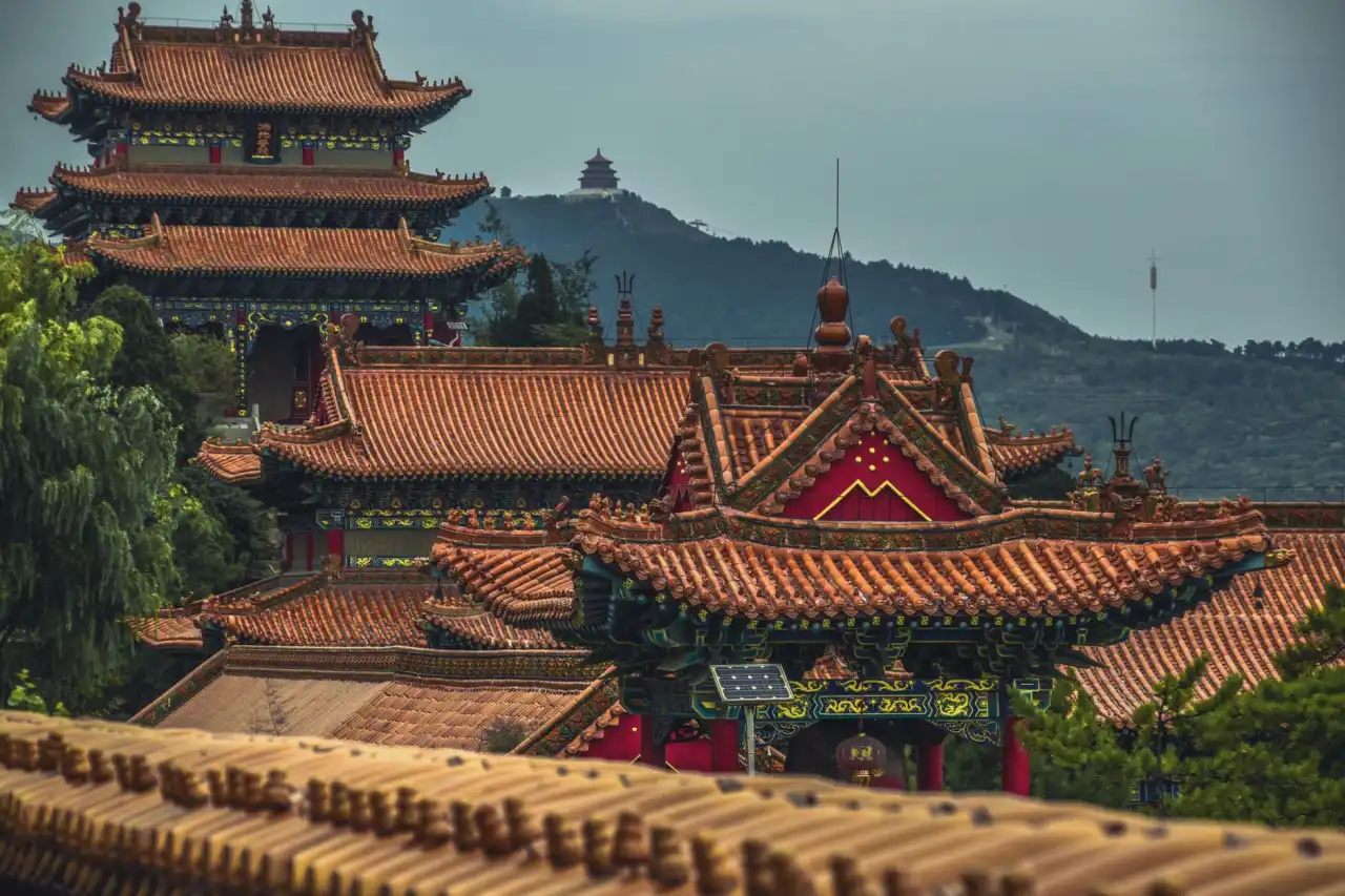 小众秘境摄影之旅vs传统旅行团：云上优途产品路线与服务优势对比