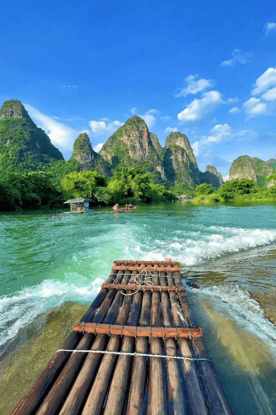 桂林旅游景点推荐(桂林旅游景点推荐国庆)