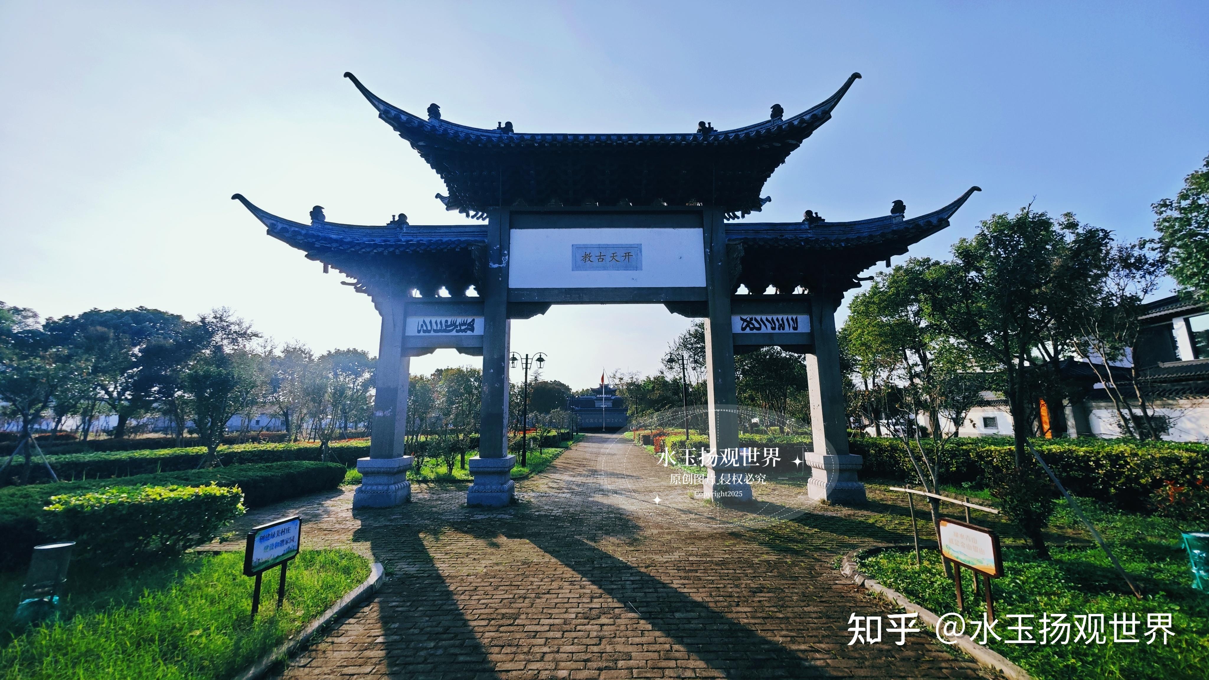 11月初适合去哪里旅游(10月底11月初去哪里旅游好)