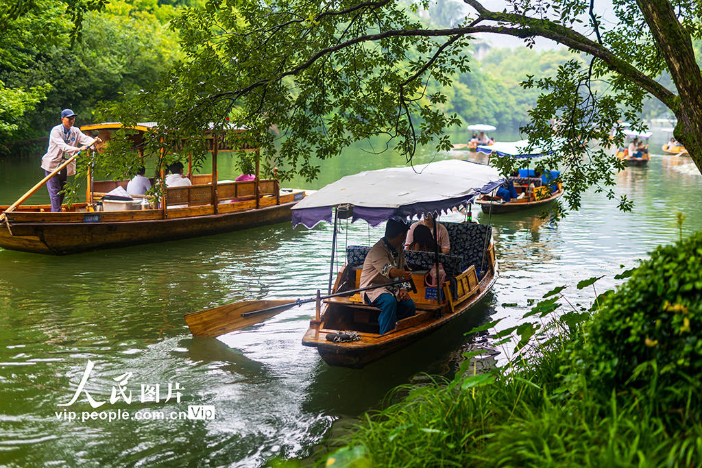 杭州包车旅游(杭州包车旅游多少钱一天)